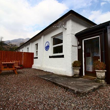 Leven And Linnhe Apartments, West Highland Way Holidays Kinlochleven Bagian luar foto