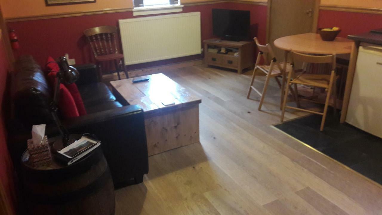 Leven And Linnhe Apartments, West Highland Way Holidays Kinlochleven Bagian luar foto