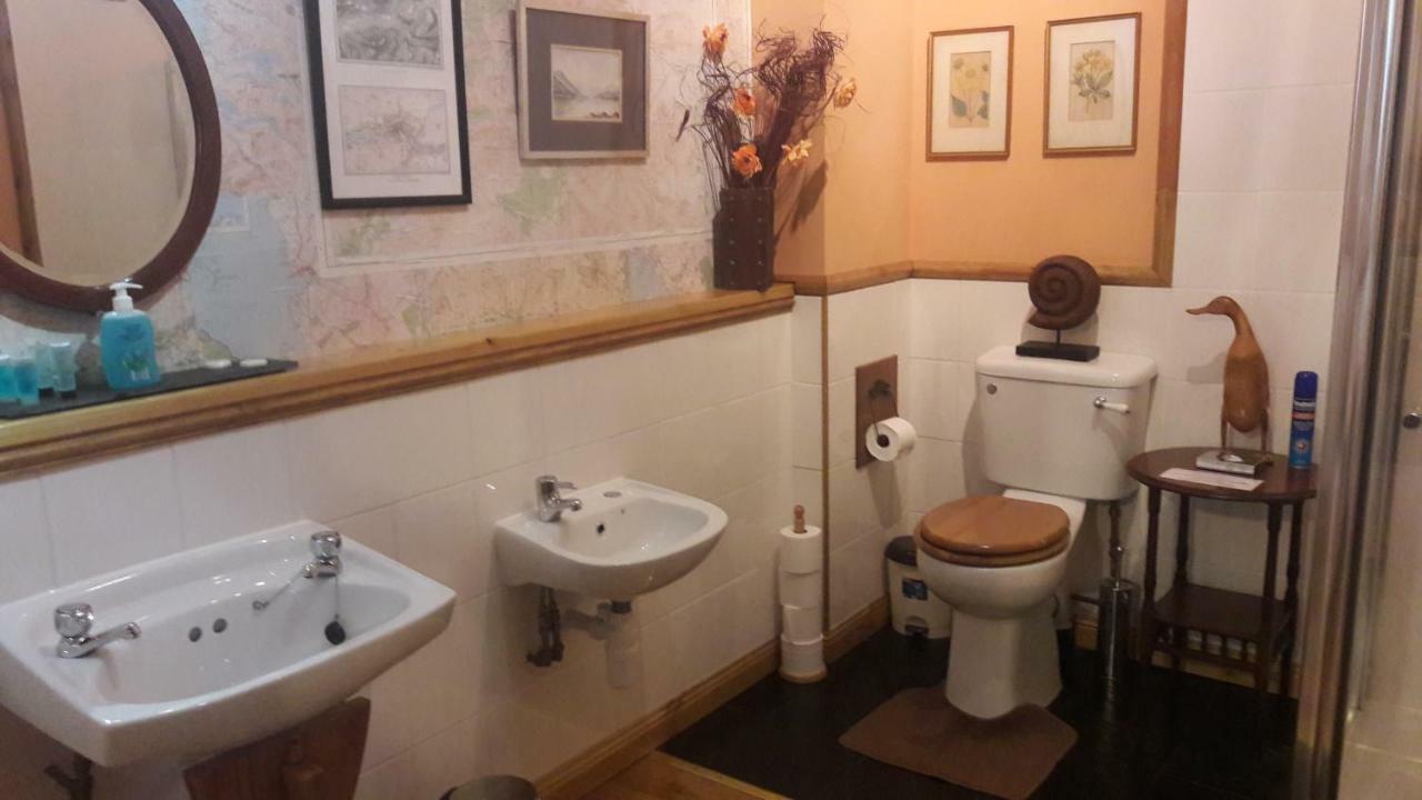 Leven And Linnhe Apartments, West Highland Way Holidays Kinlochleven Bagian luar foto