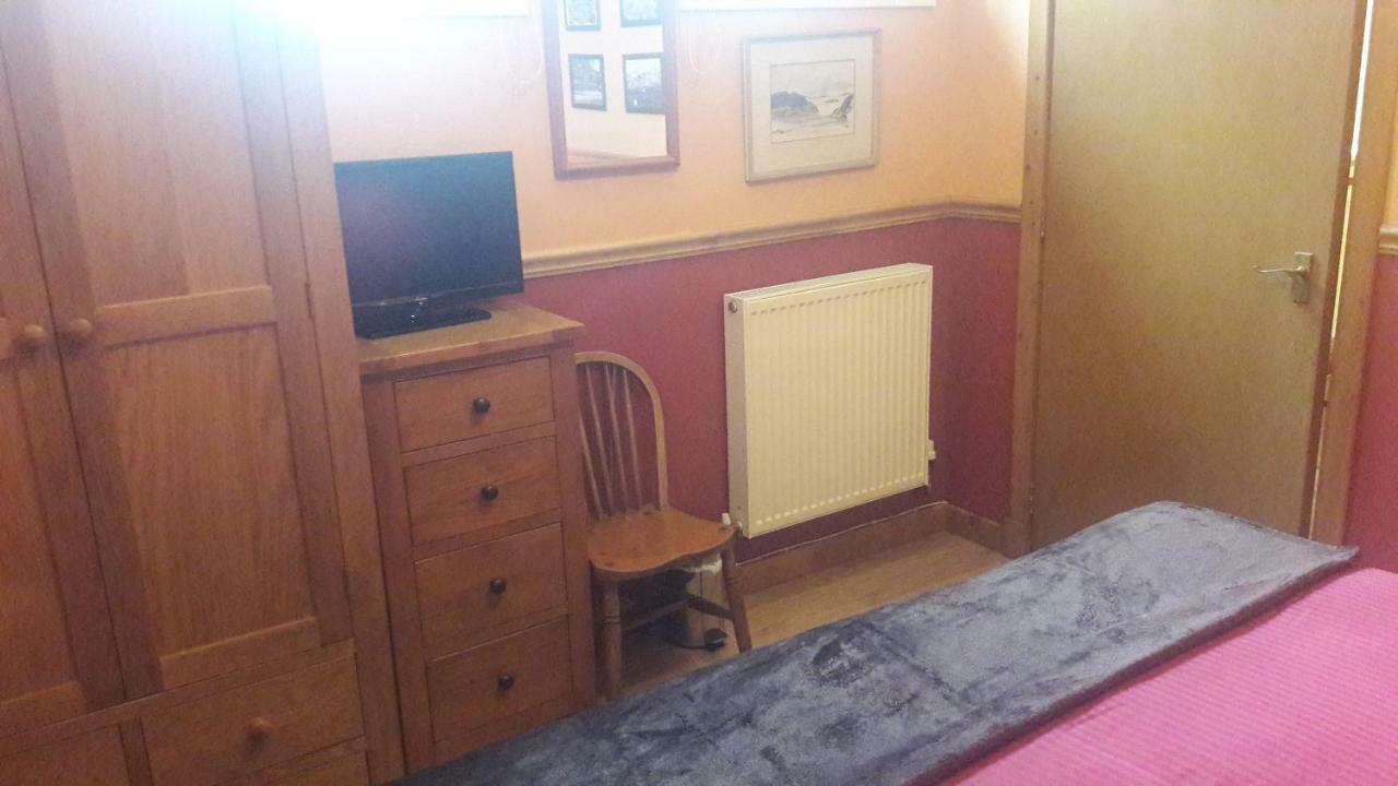 Leven And Linnhe Apartments, West Highland Way Holidays Kinlochleven Bagian luar foto